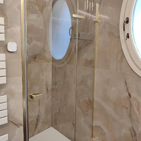 Residenza Rialto بيت ضيافة بولونيا