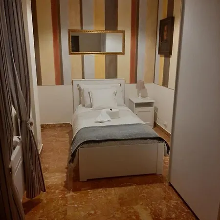 Residenza Rialto Πανσιόν 3*