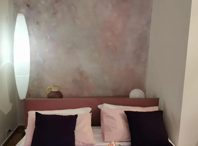 Konukevi Residenza Rialto Bolonya